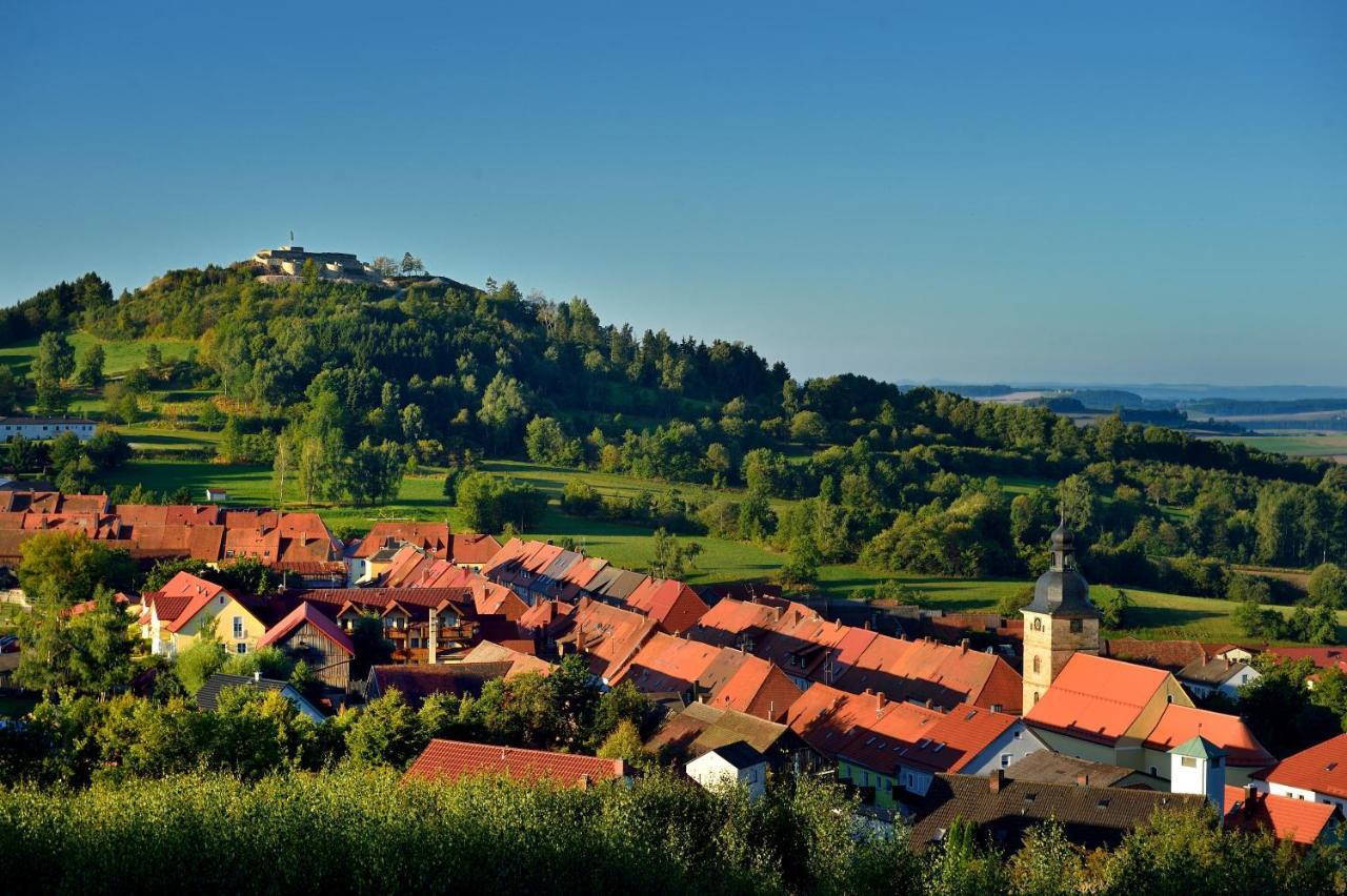 Hotel Landgasthof Zum Hirschen Kemnath Zewnętrze zdjęcie